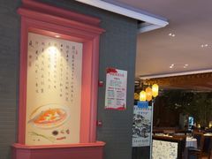 -八府香鸭·啫啫煲(华山路店)