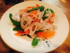 -爱啤精酿·民谣酒馆(滨江店)