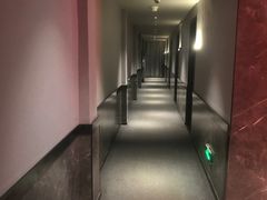 -一间森林酒店(上海人民广场店)