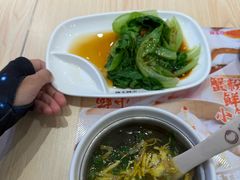 -小杨生煎(浦江欢乐颂店)