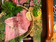-山川小町·极番烧肉(新地假日广场店)