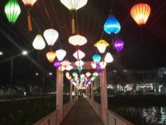 -芽庄中心购物广场