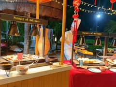 -亚龙湾希尔顿自助餐厅·海鲜·烧烤·沙滩BBQ·现场乐队
