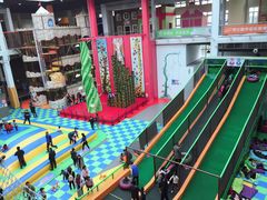 -蒙特利亲子乐园