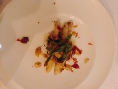 招牌羊肚菌白芦笋温泉蛋-蝶舍·MAISON PAPILLON