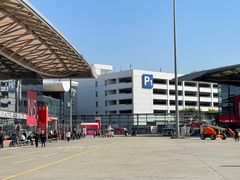 -上海新国际博览中心-P1立体停车场