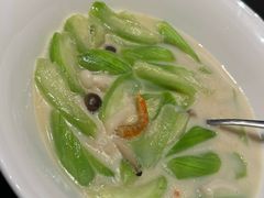 -铜锣湾·有麝自然香(渝北财富中心店)