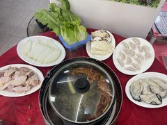 -花苑美食横琴生蚝火锅(拱北粤华路店)
