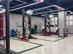 -哈贝卡汽车服务连锁(硕士路店)