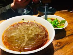 -万记麻辣烫国展总店
