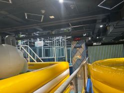 -反弹蹦床公园·亲子乐园·团建·派对(青岛融创茂店)