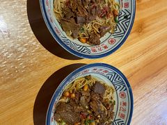 牛肉拌粉-万方圆拌粉瓦罐汤(滕王阁旗舰店)