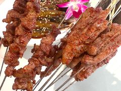 -嗨辣小聚·盘锦河蟹·海鲜烧烤龙虾(盘锦十年好店)