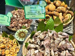 -黔蘑菇四季餐厅(观山湖店)