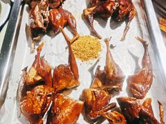烤鹌鹑-马路牙子地桌烤肉(工体店)