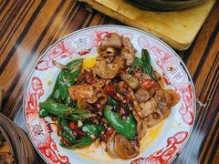 -山城欢现炒食堂(上海城店)