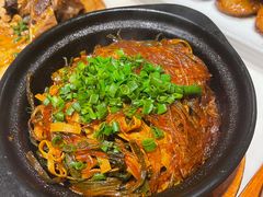 -老周家酱卤猪蹄私房菜(克拉玛依西街店)