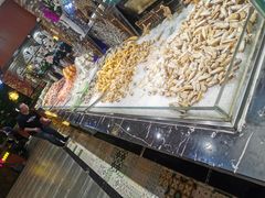 -九寸花汀海鲜烤肉自助(中东迪克店)