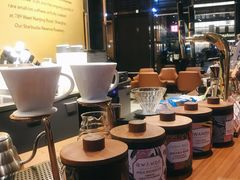 -星巴克臻选(惠州华贸天地1楼店)