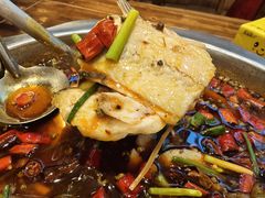 -乡土特色.冷锅鱼.牦牛肉汤锅