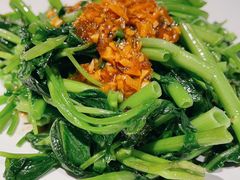 顺德捞通菜-汤城小厨•粤菜•靓汤(苏州街店)
