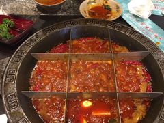 -疯狂的筷子老灶九宫格火锅