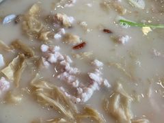 -老来福·非遗酸汤兔(凯旋路店)