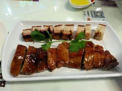 烧肉拼烧鸭-新大咀港式茶餐厅(宝山万达店)