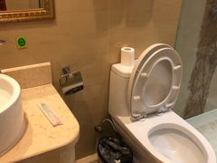 -维也纳酒店(广州京溪南方医院同和地铁站店)