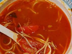 -灵芝妹子海鲜米线(劳动公园店)