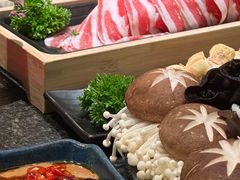 -湊湊火锅·茶憩(打浦桥日月光店)