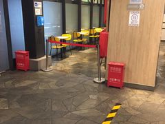 -麦当劳(国家体育场南路店)