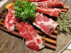 -草家酱蟹炭火烤肉店(珲春南路一店)
