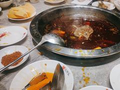 -忘情水鱼头·鲜鱼火锅(滨江中路店)