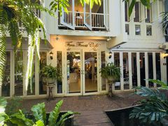 -Fern Forest Cafe
