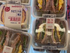 -红星前进面包牛奶公司(君太店)