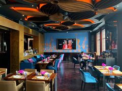-YUE·6·西式融合餐厅(外滩六号店)