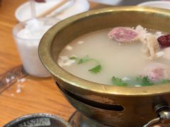 -哈啾嗨·蒙文化主题餐厅(京汉新城店)