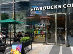 -星巴克(上海长宁来福士1F店)