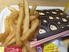 -德克士(虹桥火车站店)