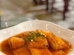 -梓檚中餐厅湖北菜小龙虾武昌鱼排骨藕汤(黄鹤楼店)