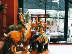 -SISTERS BAR RESTAURANT川意酒馆(嘉善老市H楼店)