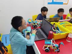 -童程童美·信息学竞赛·乐高机器人编程(萝岗校区)