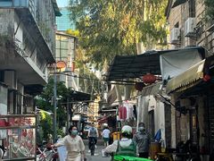 -溪岸路花鸟市场