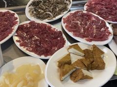 -一鼎牛鲜活牛肉城(晋江海峡国际食品城店)