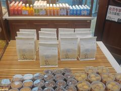 -BROAD面包路·欧式面包(龙湖时代C馆店)