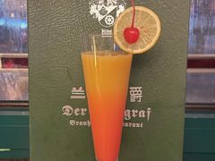 -兰特伯爵西餐厅·啤酒屋(方庄店)