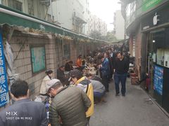 -云洲古玩城(大木桥路店)