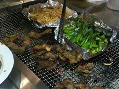 -马路牙子地桌烤肉(工体店)