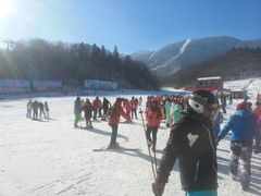 -亚布力新体委滑雪场
